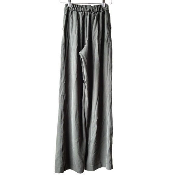 Lululemon Noir Pant Dark Olive Green Size 2 - Picture 9 of 16